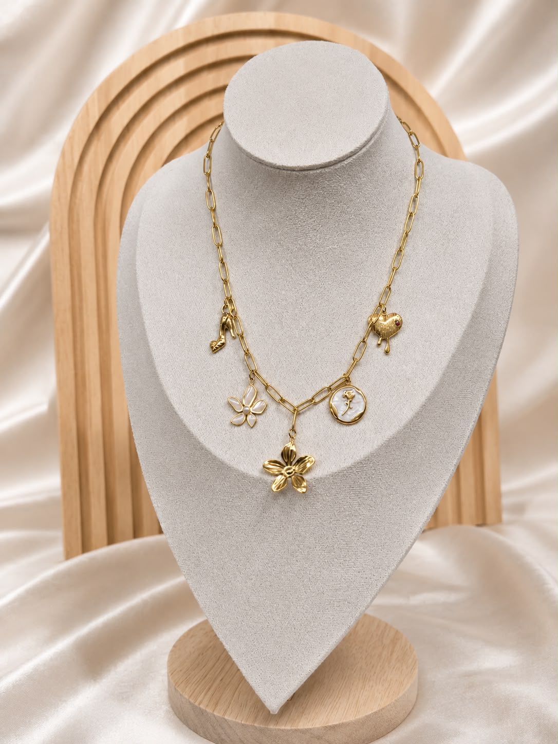 Collar charms elite