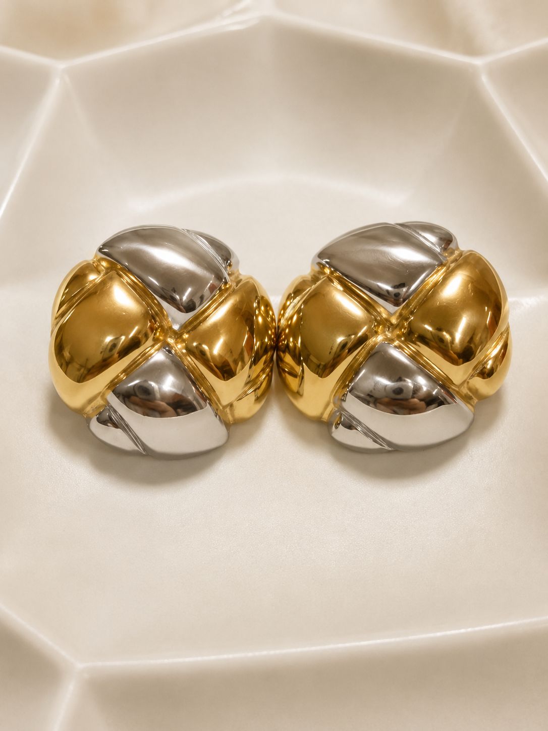 Aretes Milán